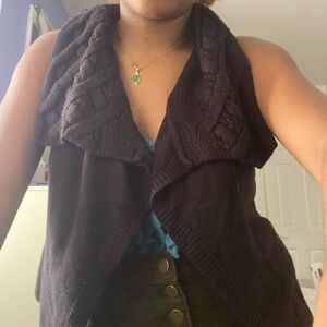Black knit vest shall/coverup